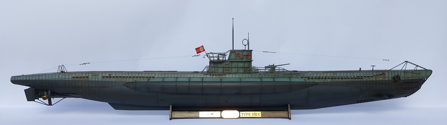 Revell 1/72 Model Deutsches U-Boot Type VIIC