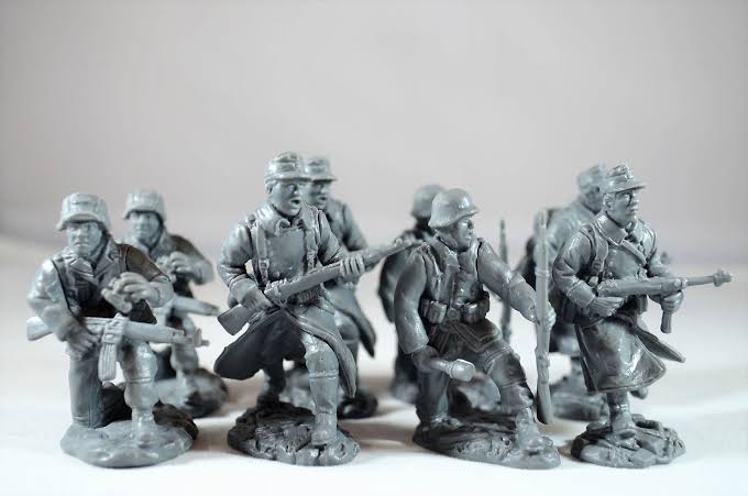 1/32 Plastic Figures II. World War II German Soldiers