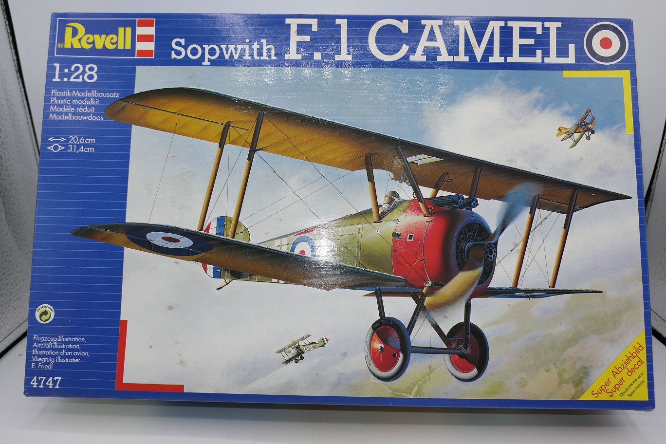 Revell 1:28 Maket Sopwith F.1 CAMEL