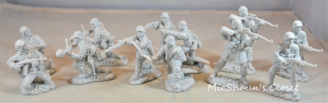 TSSD 1/32 Figür WWII German Elite Troops Set #11 Light Gray