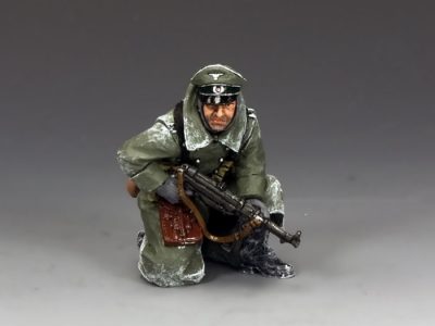 Alman Subayı diz çökmüş MP-40 lı
