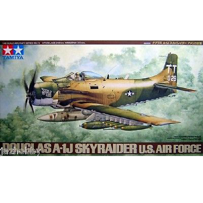 TAMIYA 1/48 MAKET 1/48 A-1J Skyraider U.S. Air Force